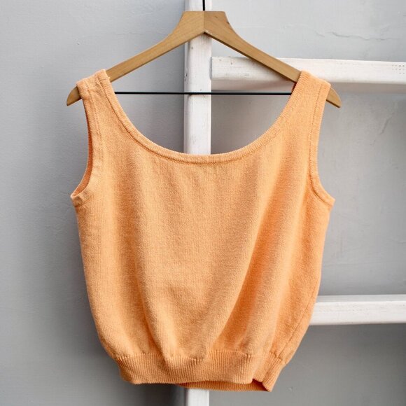 St. John Collection Vintage Orange Round Neckline Knit Tank Top Size Large - Picture 3 of 3